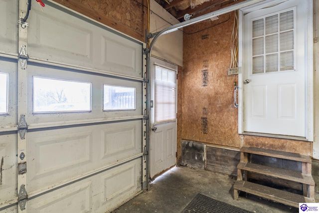 5822 S Main Street, Eminence, KY 40019