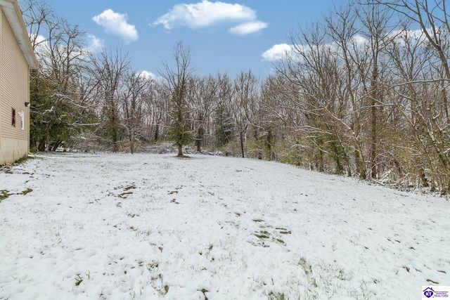 5822 S Main Street, Eminence, KY 40019