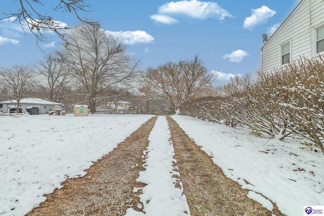 5822 S Main Street, Eminence, KY 40019