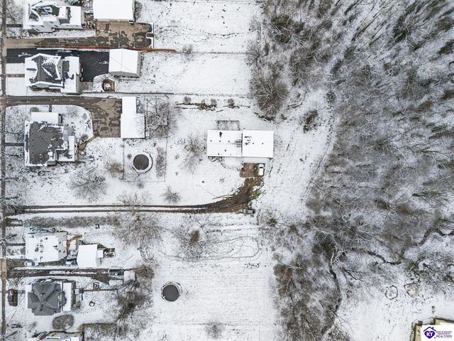 5822 S Main Street, Eminence, KY 40019