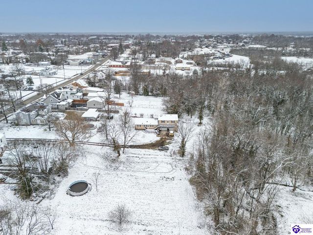 5822 S Main Street, Eminence, KY 40019