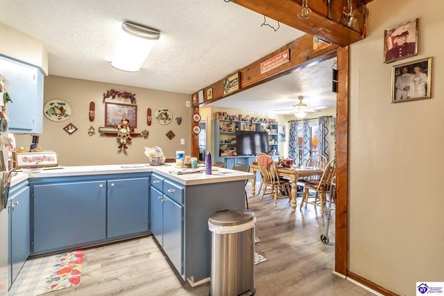 5822 S Main Street, Eminence, KY 40019