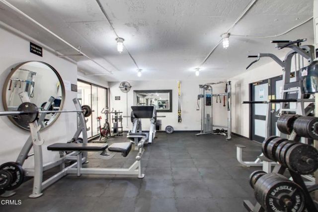 750 N Kings Road 117, West Hollywood, CA 90069