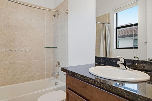 11621 SW 13th Court, Pembroke Pines, FL 33025