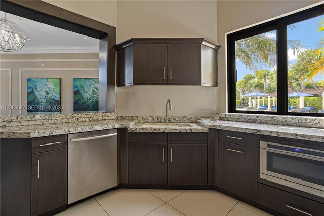 11621 SW 13th Court, Pembroke Pines, FL 33025