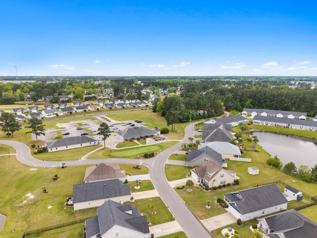 159 Palmetto Green Dr., Longs, SC 29568