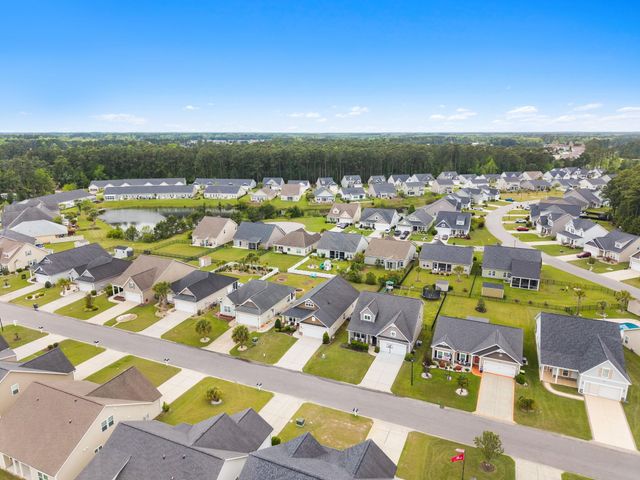 159 Palmetto Green Dr., Longs, SC 29568