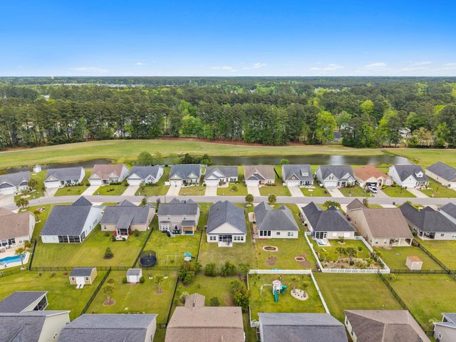 159 Palmetto Green Dr., Longs, SC 29568