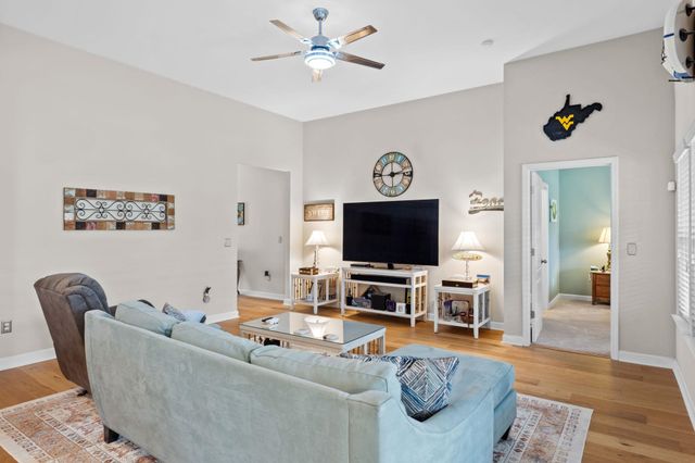 159 Palmetto Green Dr., Longs, SC 29568