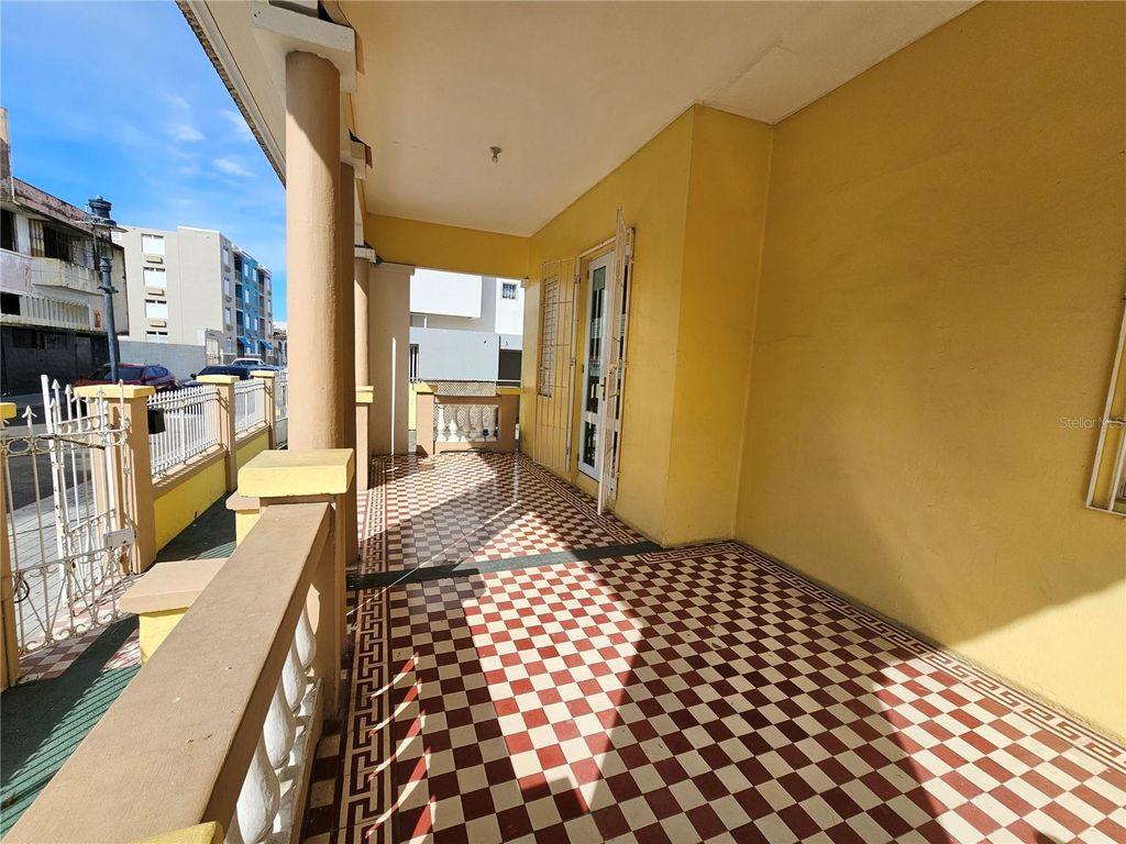 Image 3 of property listing at 62 CALLE COMERCIO, Ponce, PR 00730