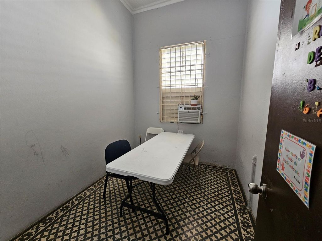 Image 8 of property listing at 62 CALLE COMERCIO, Ponce, PR 00730