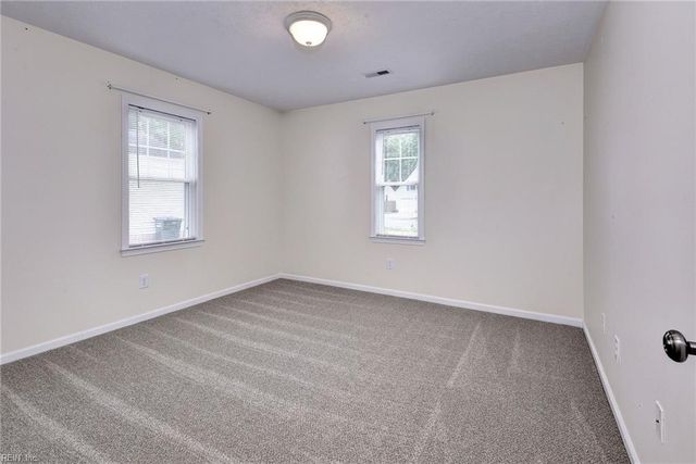 701 Tabb Lakes DR, Yorktown, VA 23693