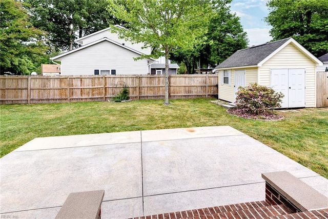 701 Tabb Lakes DR, Yorktown, VA 23693