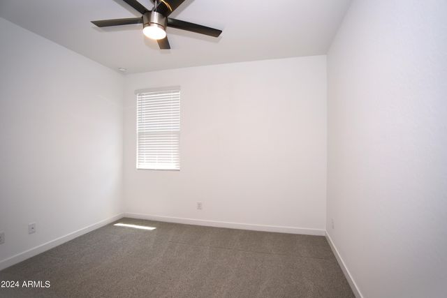 1651 W PIEDMONT Road, Phoenix, AZ 85041