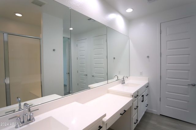 1651 W PIEDMONT Road, Phoenix, AZ 85041