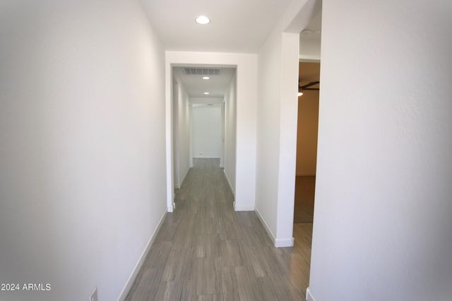 1651 W PIEDMONT Road, Phoenix, AZ 85041