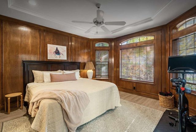 9909 Barrinson NE, Albuquerque, NM 87111