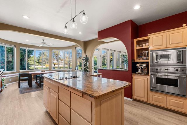 9909 Barrinson NE, Albuquerque, NM 87111