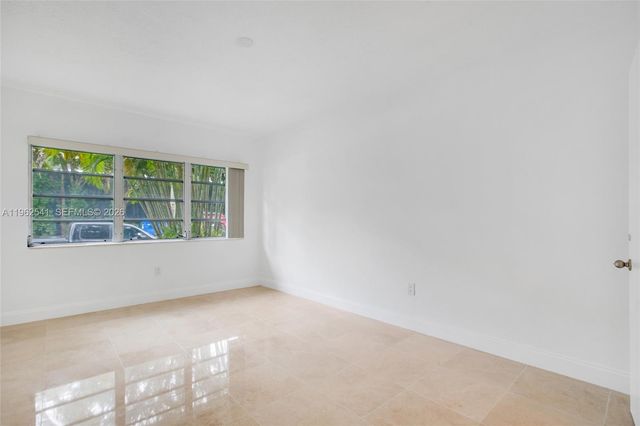 50 Park Dr 5, Bal Harbour, FL 33154
