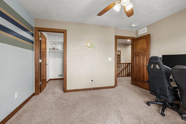 647 RUSCH DRIVE, Combined Locks, WI 54113