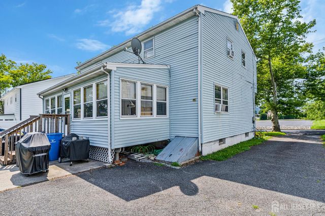 512-516 Voorhees Avenue, Middlesex, NJ 08846