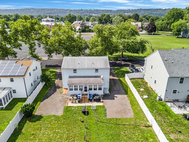 512-516 Voorhees Avenue, Middlesex, NJ 08846