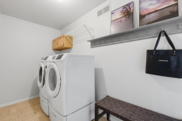 570 Riverview Drive, Marshall, WI 53559