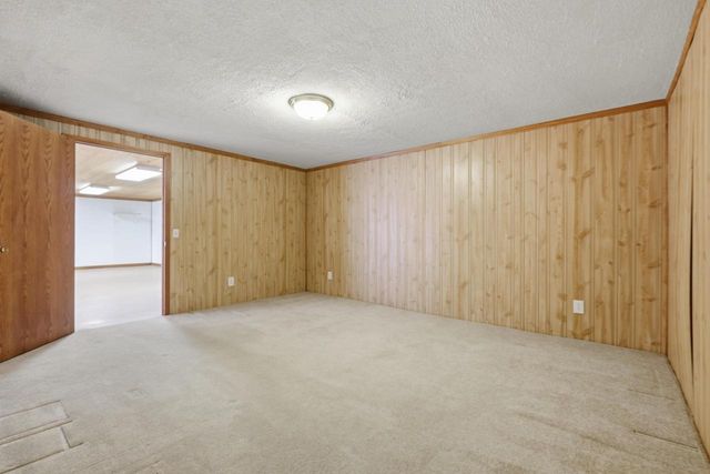 570 Riverview Drive, Marshall, WI 53559