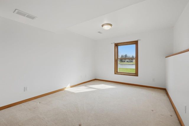 570 Riverview Drive, Marshall, WI 53559