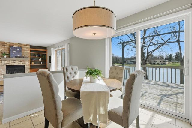 570 Riverview Drive, Marshall, WI 53559