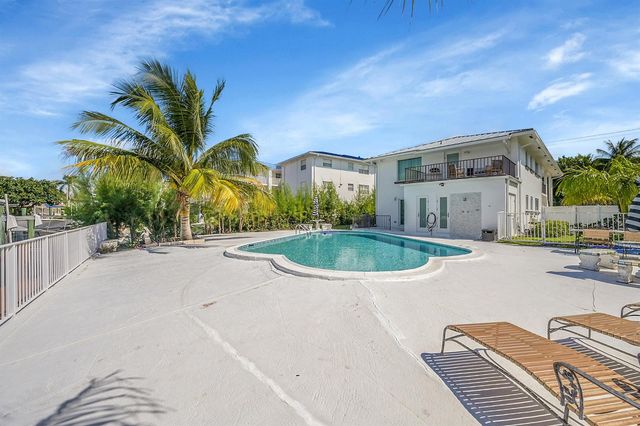 1702 S Ocean Boulevard 1, Delray Beach, FL 33483