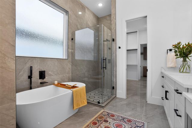 83 Camden Hills Drive, Montgomery, TX 77356