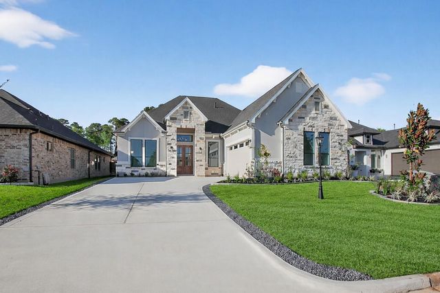 83 Camden Hills Drive, Montgomery, TX 77356