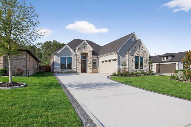 83 Camden Hills Drive, Montgomery, TX 77356