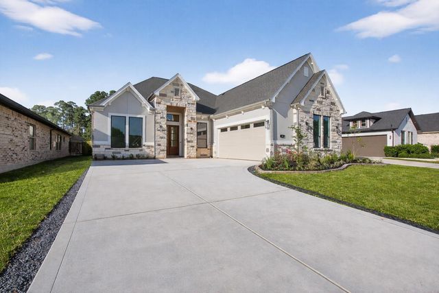 83 Camden Hills Drive, Montgomery, TX 77356