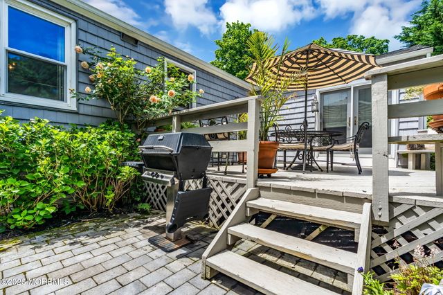 90 Queens Drive S, Little Silver, NJ 07739
