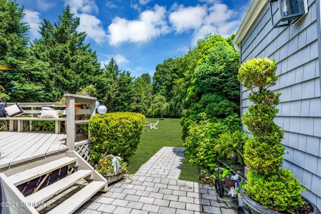 90 Queens Drive S, Little Silver, NJ 07739