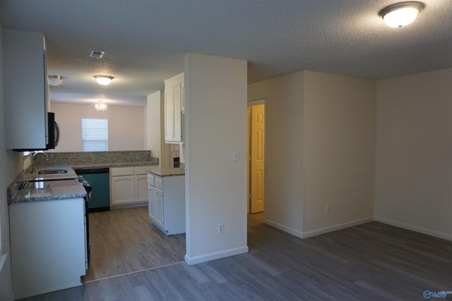 398 River Bend Drive, Huntsville, AL 35824