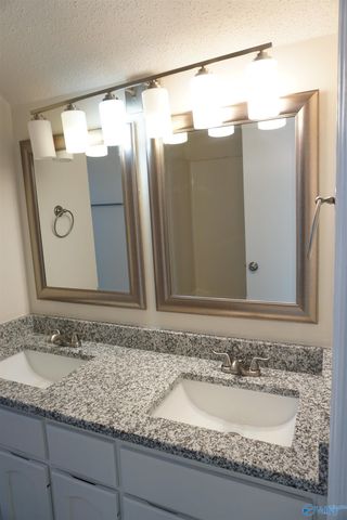 398 River Bend Drive, Huntsville, AL 35824