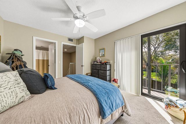 2715 27th Court, Jupiter, FL 33477