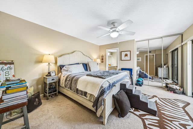 2715 27th Court, Jupiter, FL 33477