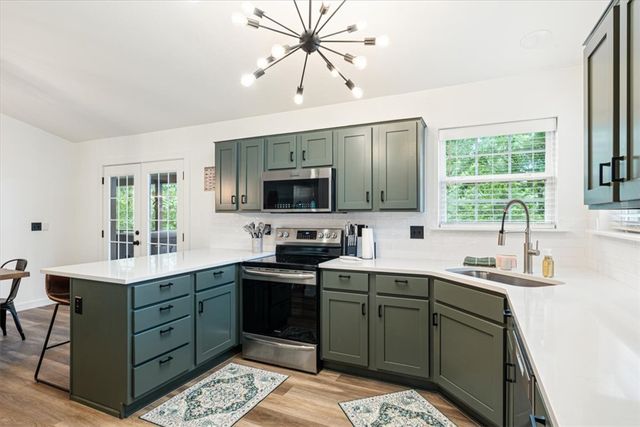 19166 Pinecrest Trail, Rogers, AR 72756