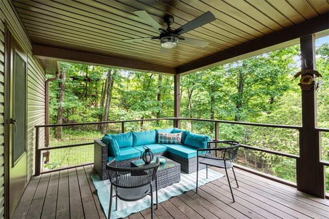 19166 Pinecrest Trail, Rogers, AR 72756