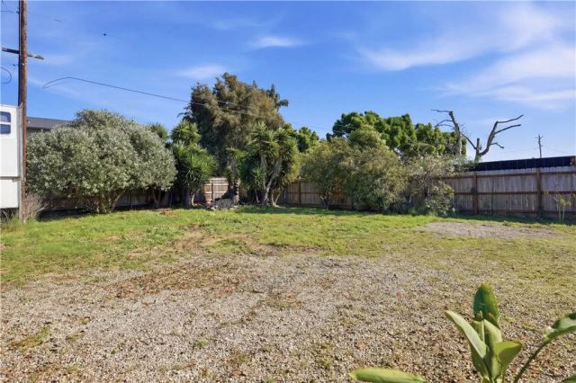 1134 Atlantic City Avenue, Grover Beach, CA 93433