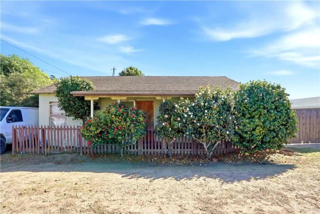 1134 Atlantic City Avenue, Grover Beach, CA 93433