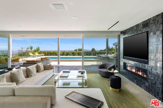 1476 Carla, Beverly Hills, CA 90210