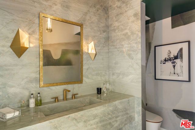 1476 Carla, Beverly Hills, CA 90210