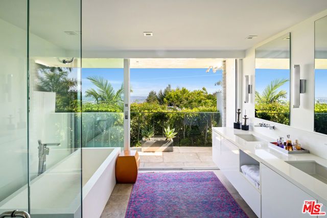 1476 Carla, Beverly Hills, CA 90210