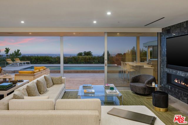 1476 Carla, Beverly Hills, CA 90210