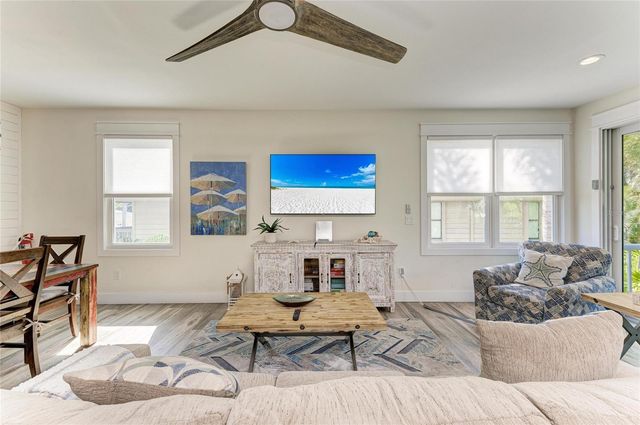 122 BEACH AVENUE, Anna Maria, FL 34216